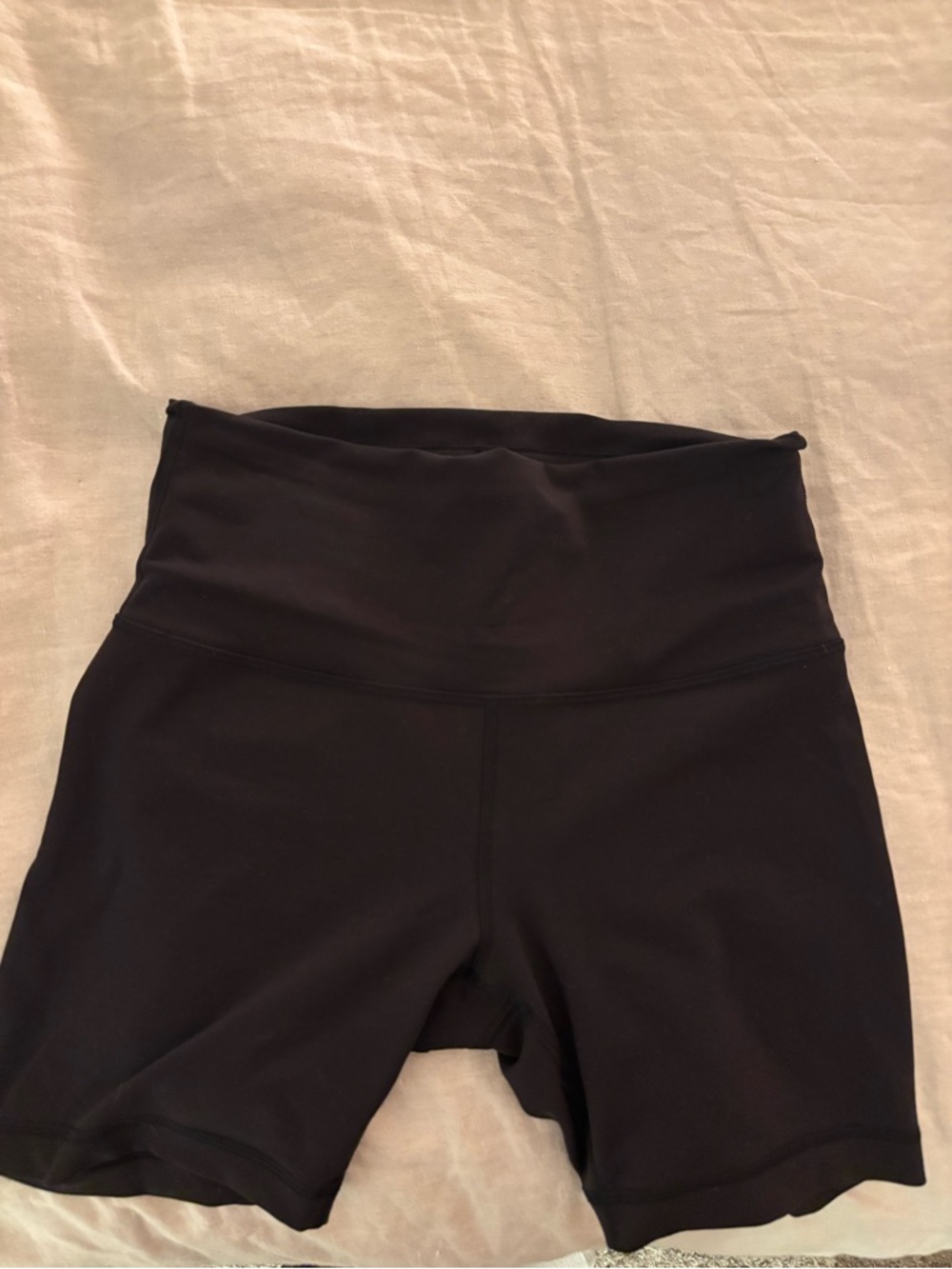 Lululemon Wundertrain 6” Biker Shorts